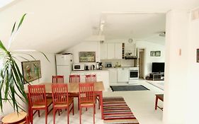 Petsamo Apartment